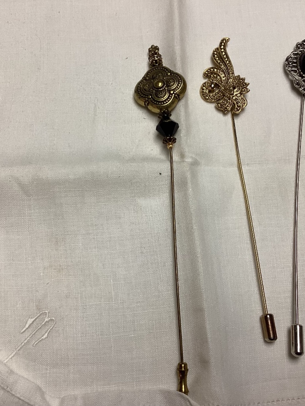 Hat pins. BROOCH. SCARF PIN. UNIQUE 3 PIECE LOT.